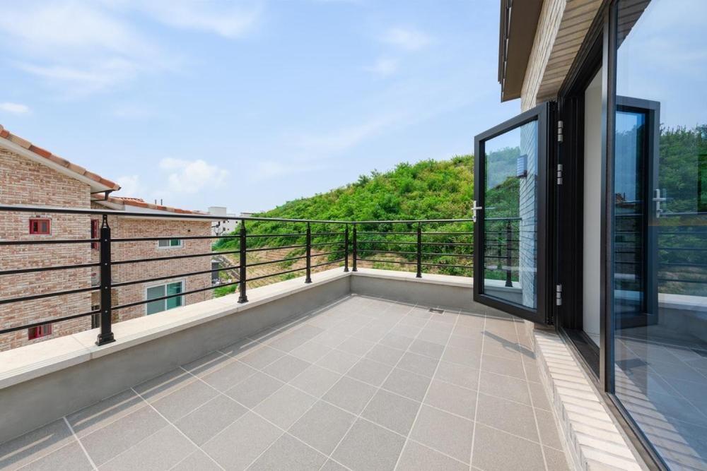 Gangneung Gyeongpo 345 Pool Villa Zewnętrze zdjęcie